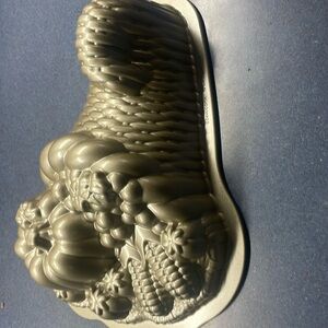 New nordic wear cornucopia pan